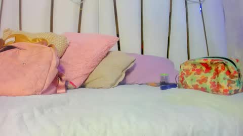 Bonnie online show from January 5, 2026, 7:17 pm