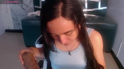 bonnieamour_ch online show from June 10, 2026, 1:21 pm