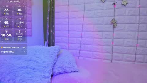 Bonnie  online show from February 14, 2025, 12:51 am