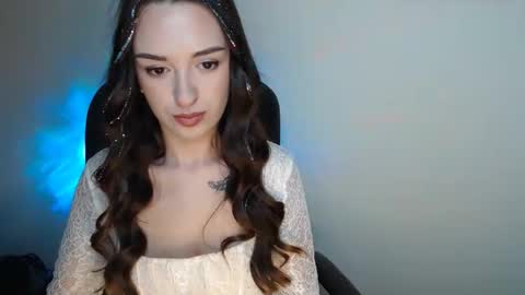 Bonnie online show from April 27, 2026, 8:01 am