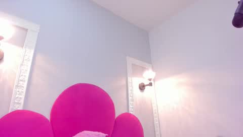 Snapshot of bonniie_22 chatting on October 15, 2025, 1:55 pm Bonnie online show from October 15, 2025, 1:55 pm