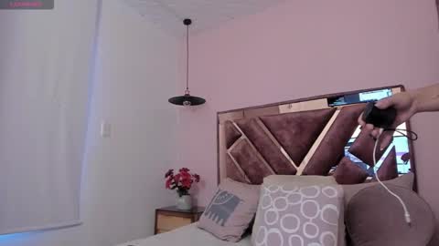 Bonny Jones online show from September 27, 2025, 7:30 pm