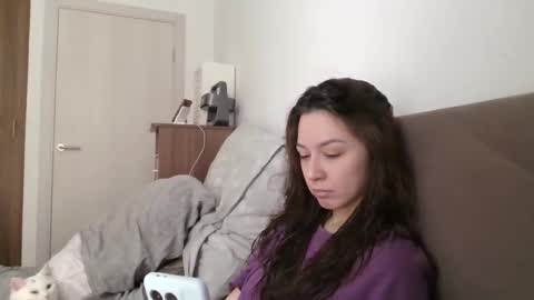 Bonny Kimberly online show from February 25, 2026, 7:40 am