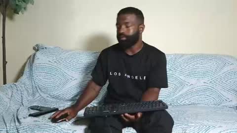 kevin hart online show from June 14, 2026, 3:41 am