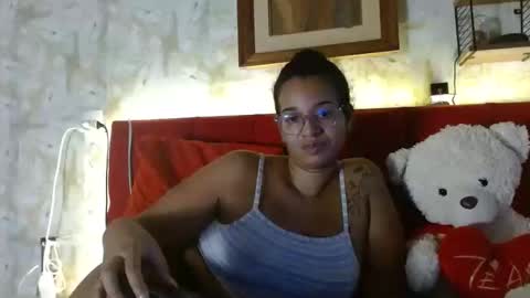 Queen Bon Vivantt online show from January 14, 2025, 2:53 pm