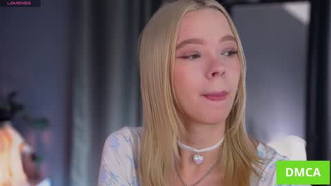 Alina online show from October 27, 2025, 7:34 am