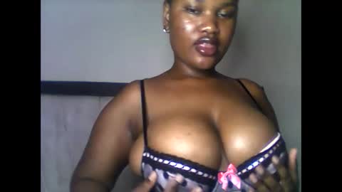 boobylicious012 online show from April 25, 2026, 6:05 pm