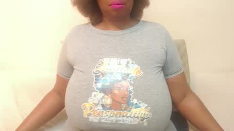 boobyqueen online show from February 18, 2025, 2:59 am