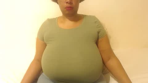 boobyqueen online show from October 9, 2025, 1:47 am