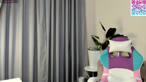 Milena online show from January 16, 2026, 11:25 am