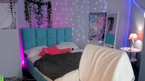 Milena online show from April 29, 2026, 2:59 am