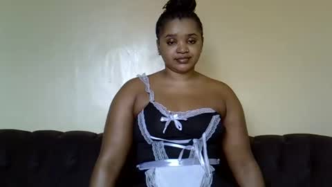 Snapshot of bootieshakess chatting on December 21, 2025, 10:33 am bootieshakess online show from December 21, 2025, 10:33 am