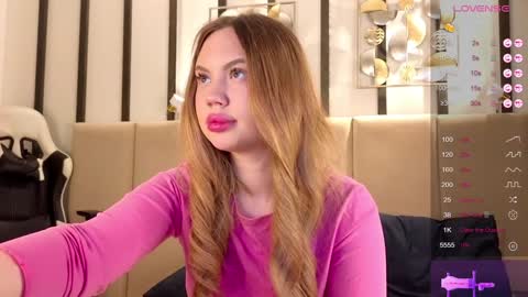 Snapshot of bootytrisha chatting on December 8, 2024, 3:00 am Trisha online show from December 8, 2024, 3:00 am