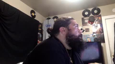 bored1414420 online show from April 5, 2026, 11:51 am