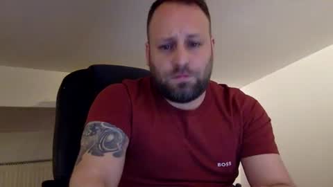 hugo online show from April 20, 2026, 8:43 pm