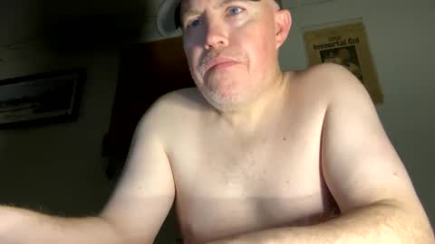 bostonirish45 online show from March 7, 2026, 4:42 am