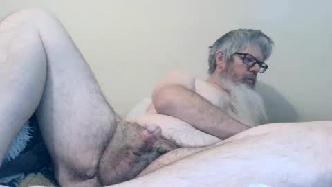 bottombitch44 online show from December 16, 2025, 9:42 pm