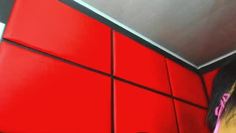 bouncing_bunnyxxx69 online show from May 15, 2026, 4:30 am