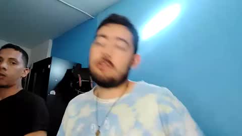 Juan F online show from November 2, 2025, 9:39 pm