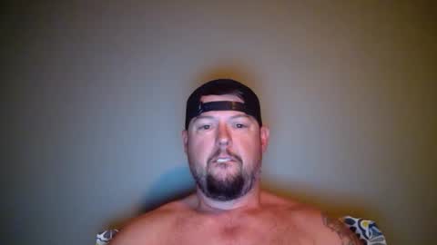 Snapshot of bowtieguy84 chatting on September 20, 2025, 6:31 pm bowtieguy84 online show from September 20, 2025, 6:31 pm