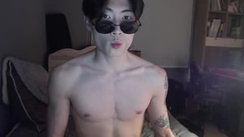 Snapshot of boxman556990 chatting on January 19, 2025, 11:00 pm boxman556990 online show from January 19, 2025, 11:00 pm