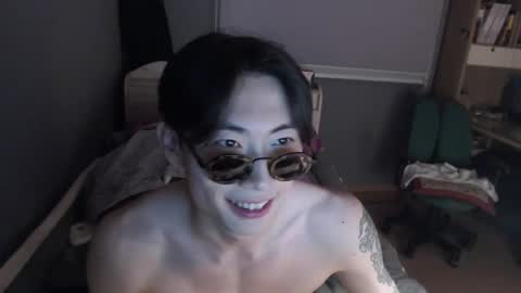 Snapshot of boxman556990 chatting on February 10, 2025, 5:52 pm boxman556990 online show from February 10, 2025, 5:52 pm