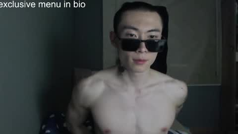 boxman556990 online show from April 1, 2026, 12:44 am