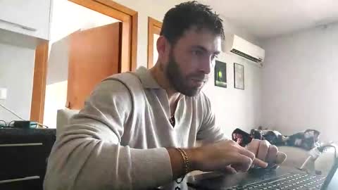 Dan online show from October 25, 2025, 11:07 am