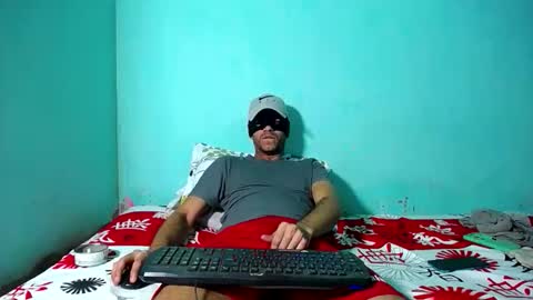 boy_horny_dirty online show from January 10, 2026, 10:47 pm