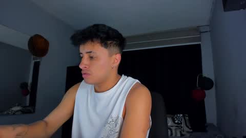 Snapshot of boy_nauthy chatting on March 10, 2025, 5:11 am boy_nauthy online show from March 10, 2025, 5:11 am