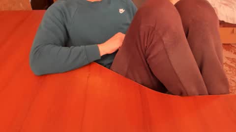 BoyApollon online show from February 17, 2026, 8:11 am