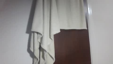 Tommy - OnFns  tommy  874 online show from January 15, 2026, 3:44 am