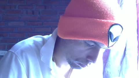 Boy online show from January 11, 2026, 2:55 pm