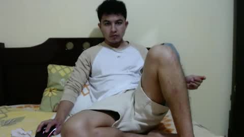 Snapshot of boyfit2023 chatting on February 6, 2025, 2:00 am boyfit2023 online show from February 6, 2025, 2:00 am