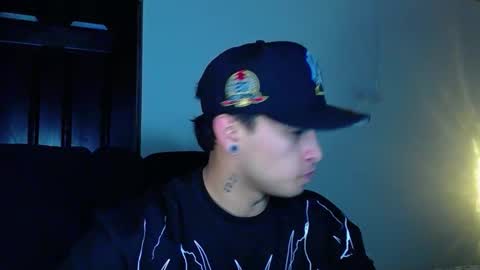 Snapshot of boylatin_777 chatting on January 17, 2026, 11:41 pm miguel online show from January 17, 2026, 11:41 pm