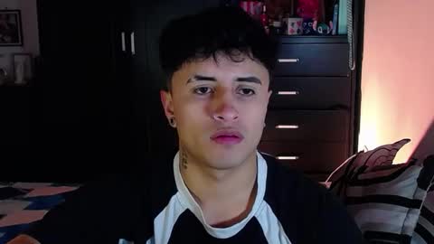 Snapshot of boylatin_777 chatting on February 27, 2026, 8:14 am miguel online show from February 27, 2026, 8:14 am