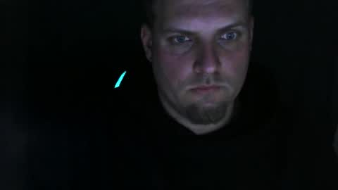 boynextdoooooor online show from April 21, 2026, 8:44 pm