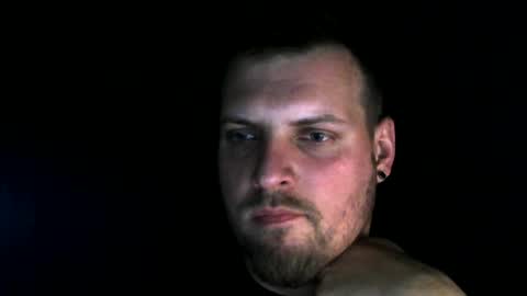 boynextdoooooor online show from June 11, 2026, 6:39 pm