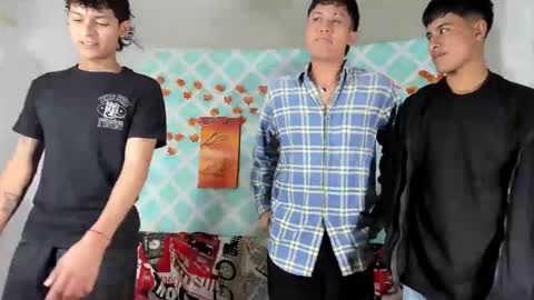 Snapshot of boys4hot_777 chatting on February 8, 2025, 7:05 pm boys4hot_777 online show from February 8, 2025, 7:05 pm