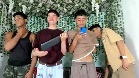 Snapshot of boys4hot_777 chatting on February 25, 2025, 2:03 am boys4hot_777 online show from February 25, 2025, 2:03 am