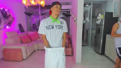Snapshot of boysdeluxemilitary chatting on October 7, 2025, 5:37 am JHON ARES AND NEID online show from October 7, 2025, 5:37 am