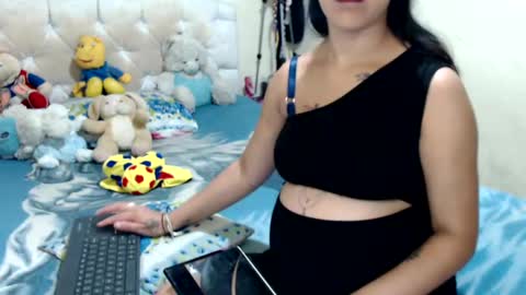 nikky and jeik online show from February 20, 2025, 8:47 pm