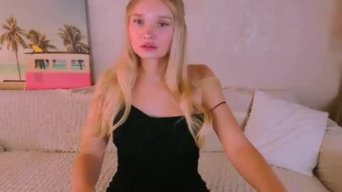 Snapshot of boysloveblondee chatting on October 3, 2025, 6:54 am BoysLoveBlondee online show from October 3, 2025, 6:54 am