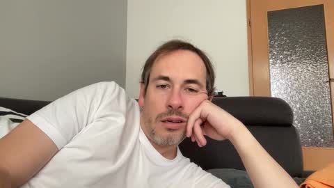 boytoyhh online show from November 2, 2025, 12:07 pm