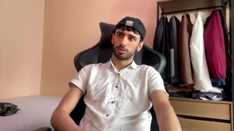 boyzinm2 online show from October 26, 2025, 1:06 pm