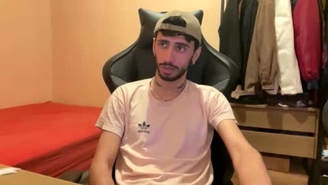 boyzinm2 online show from January 10, 2026, 5:42 am