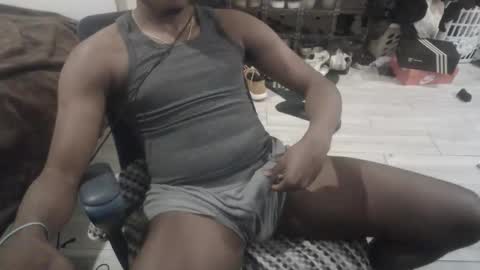 bquen400 online show from November 27, 2025, 4:58 am