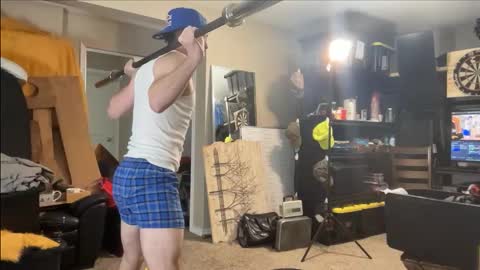 Snapshot of brad_bounce chatting on November 3, 2025, 8:32 pm Brad Ballsy online show from November 3, 2025, 8:32 pm