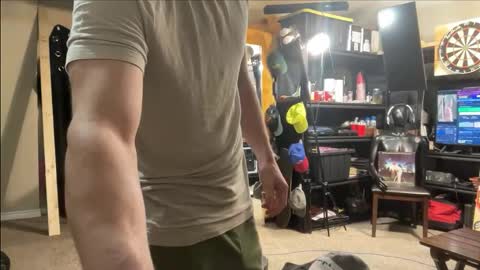 Snapshot of brad_bounce chatting on January 15, 2026, 8:01 pm Brad Ballsy online show from January 15, 2026, 8:01 pm