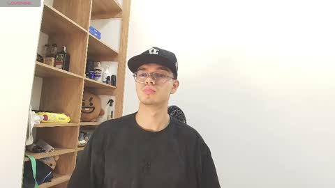 Snapshot of brad_lee_ chatting on June 8, 2026, 12:58 am brad_lee_ online show from June 8, 2026, 12:58 am
